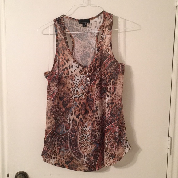 Leopard Pattern Tank Top - Picture 1 of 4